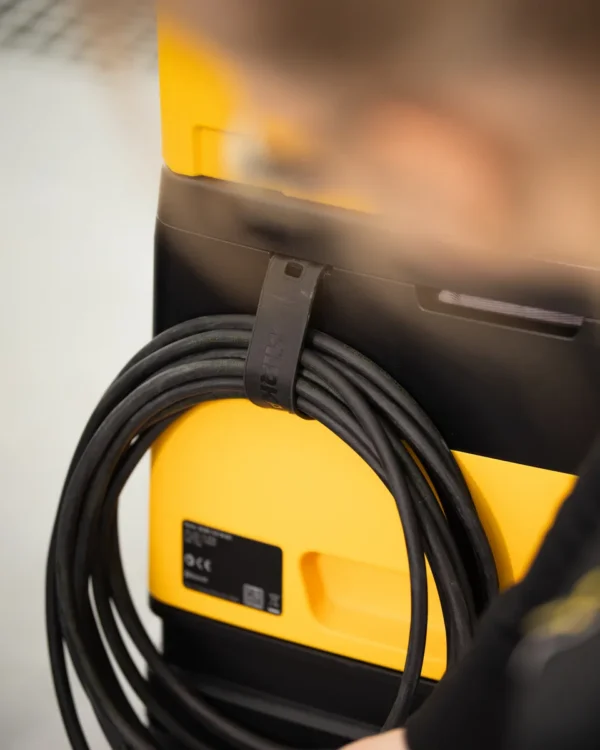 Mirka® DEXOS 1217 M AFC with Hose and Sleeve 4m - Image 9